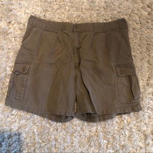 Mens Cabelas corduroy shorts size 46